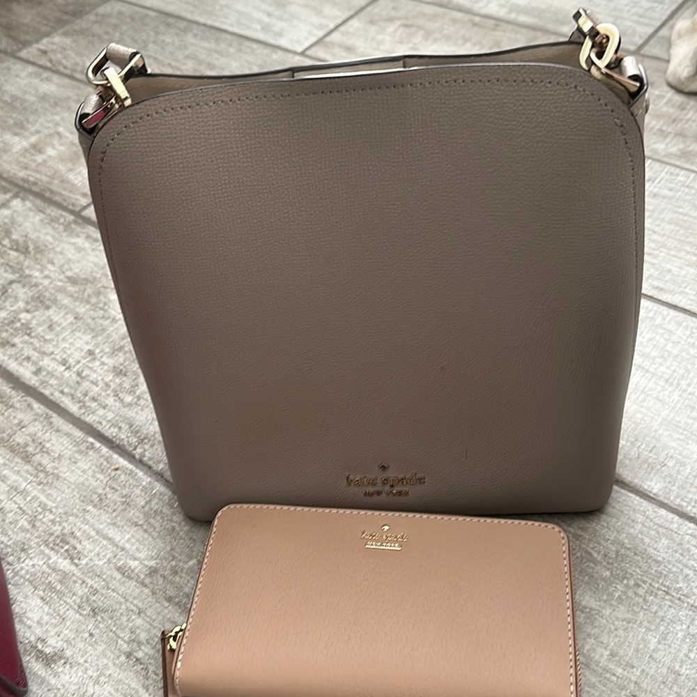 Kate Spade beige/tan purse and wallet